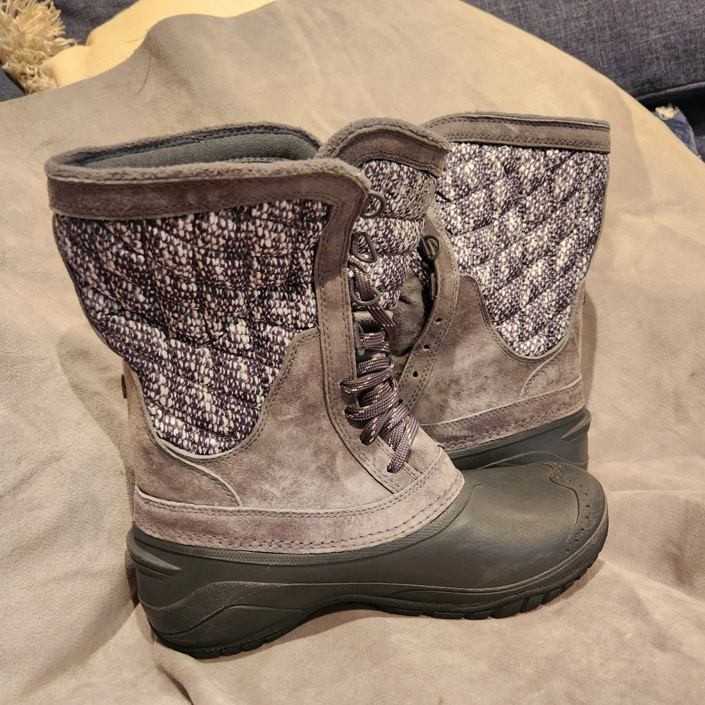 North Face Womens Thermoball Utility Grey 6 B US NF0A2T5DNSM0-095 Boots EUC